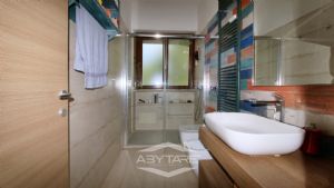 Elegante appartamento con mansarda Torino precollina