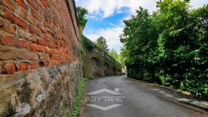 Elegante appartamento con mansarda Torino precollina