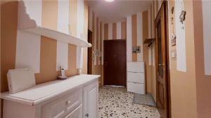 Alloggio luminoso a pochi passi dal centro