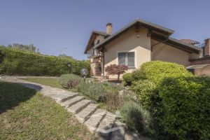 Vendita villa Strada Valle Sauglio 23, Pecetto Torinese