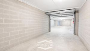 AUTORIMESSA IN VENDITA IN POSIZIONE CENTRALE! 

Se...