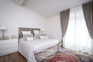 ESCLUSIVO APPARTAMENTO IN ZONA COLLINARE