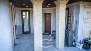 Druento villa indipendente con giardino zona Misterletta