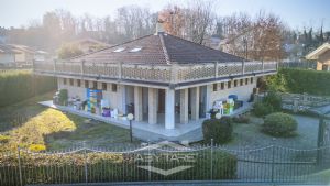 Druento villa indipendente con giardino zona Misterletta