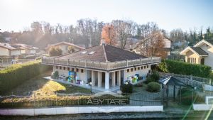 Druento villa indipendente con giardino zona Misterletta