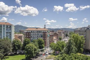Quadrilocale panoramico piazza Rebaudengo