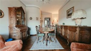 PENULTIMO PIANO CON TRIPLA ESPOSIZIONE, BOX AUTO E GRANDE LUMINOSITÀ