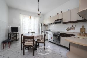 ampio alloggio con terrazzo - libero subito