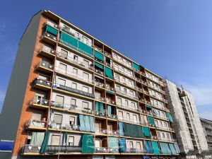 Moncalieri Bilocale Ottimo Investimento a 100mt dalla metropolitana Bengasi.