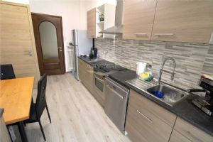 BEINASCO IN VENDITA TRILOCALE LIBERO SUBITO