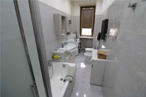BEINASCO IN VENDITA TRILOCALE LIBERO SUBITO