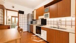 La tua casa Abytare..
Alcune immagini di questo an...