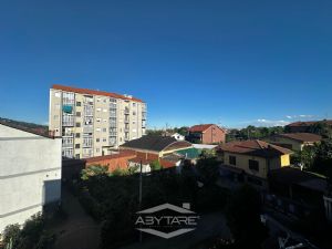 Trilocale ristrutturato con riscaldamento a pavimento in zona Superga