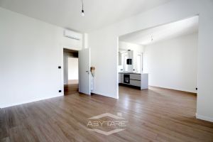 MAI ABITATO - TRILOCALE CON CUCINA COMPLETA E BAGNO INCLUSI