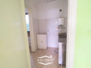 VIA BATTITORE - LOCALE COMMERCIALE DI 70 MQ

Benve...
