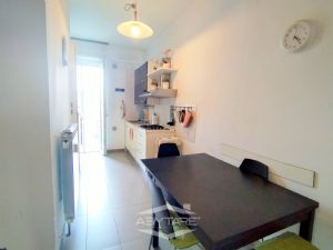 TRILOCALE CON ARREDO INCLUSO NEL PREZZO
