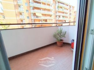 QUADRILOCALE CON BOX AUTO INCLUSO NEL PREZZO !