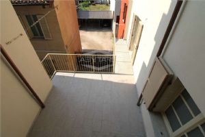 VILLAFRANCA PIEMONTE QUADRILOCALE COMPLETAMENTE RISTRUTTURATO CL A4