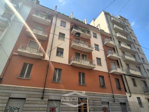 2 locali ristrutturato - libero subito - arredato!