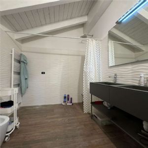 ASTI PALUCCO PORZIONE DI VILLA BIFAMILIARE CON PISCINA
