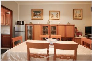 3 locali ristrutturato via Juvarra Nichelino