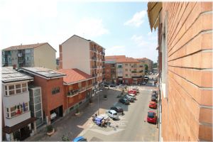 3 locali ristrutturato via Juvarra Nichelino
