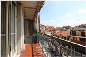 3 locali ristrutturato via Juvarra Nichelino