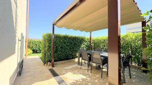 Quadrilocale con giardino in vendita a Carignano