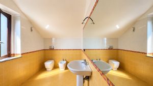 La tua casa Abytare..
Alcune immagini di questo an...