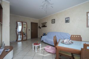4 locali vendita Moncalieri Corso Dante 5/Bis