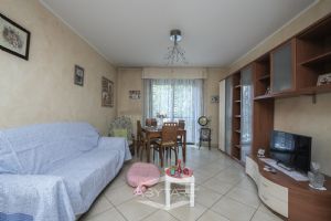 4 locali vendita Moncalieri Corso Dante 5/Bis