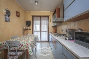 4 locali vendita Moncalieri Corso Dante 5/Bis