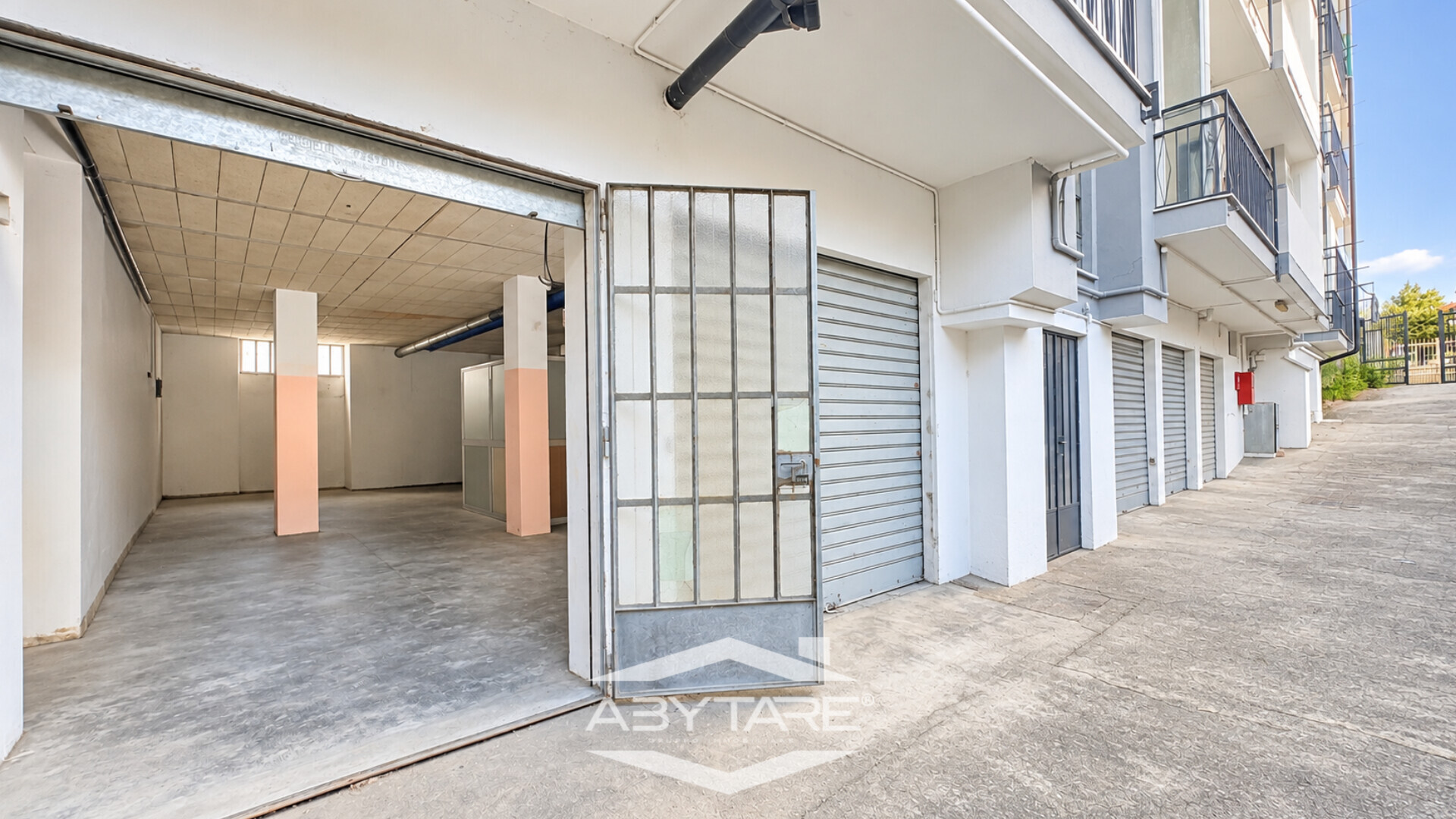 MAGAZZINO DI CIRCA 90 MQ – AMPIO E FUNZIONALE 

Un...