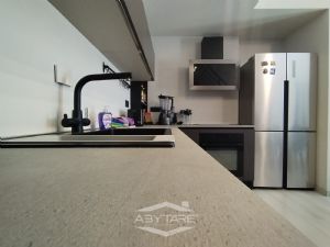 LOFT CON POSTO AUTO