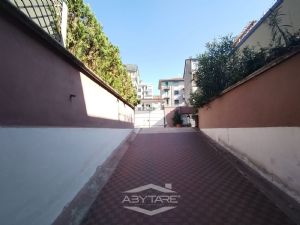 LOFT CON POSTO AUTO