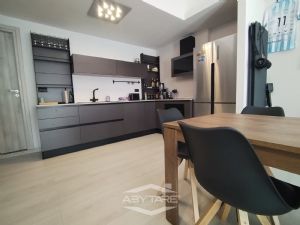 LOFT CON POSTO AUTO