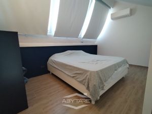 LOFT CON POSTO AUTO