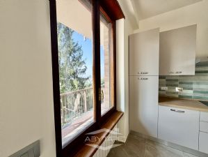 Alloggio in precollina - ristrutturato a nuovo