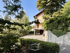 Alloggio in precollina - ristrutturato a nuovo