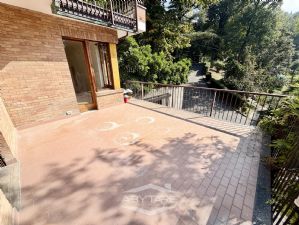 Alloggio in precollina - ristrutturato a nuovo