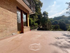 Alloggio in precollina - ristrutturato a nuovo