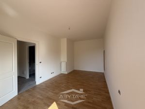 Alloggio in precollina - ristrutturato a nuovo