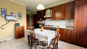 Appartamento bilivello in vendita a Carignano
