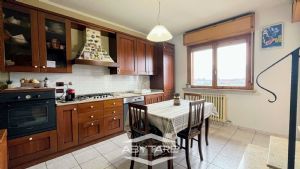 Appartamento bilivello in vendita a Carignano