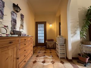 Appartamento con ampio terrazzo privato