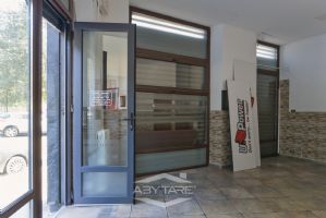 Negozio 4 vetrine Torino, Corso Caio Plinio