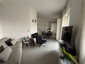 NORD ESCLUSIVO ULTIMO PIANO CON ASCENSORE, DOMOTICA E BOX