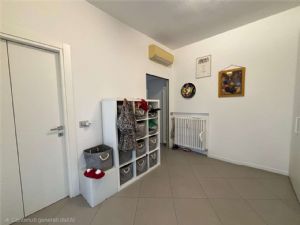 NORD ESCLUSIVO ULTIMO PIANO CON ASCENSORE, DOMOTICA E BOX