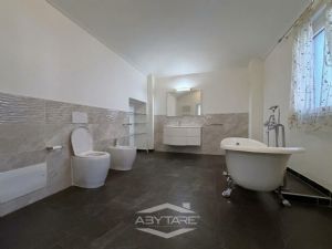 Tenuta a Lombriasco