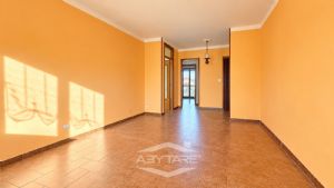 Appartamento quadrilocale con terrazzo in piccolo contesto